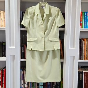 Vintage Kasper skirt set, light green, size 12